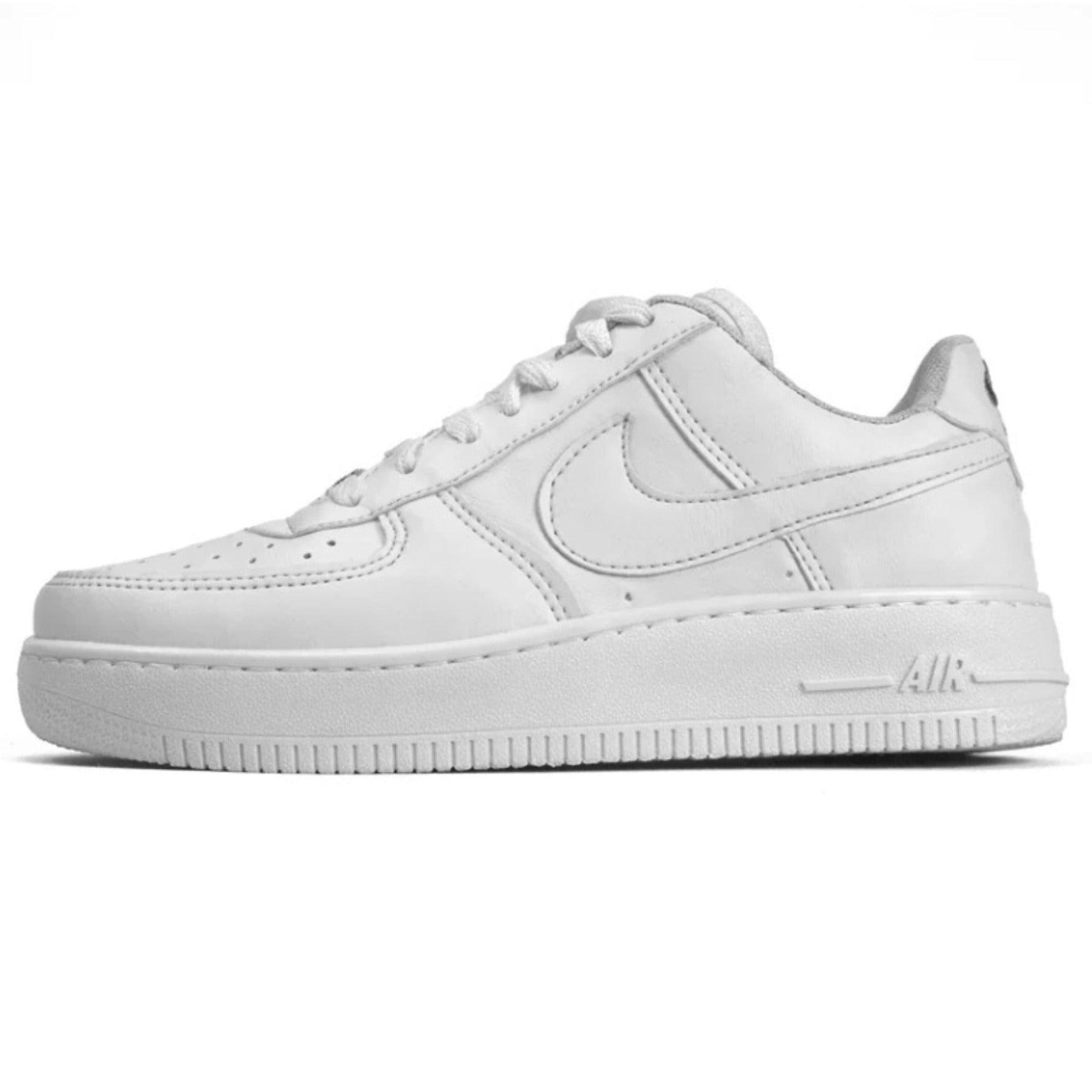 Kit Air Force One Preto + Air Force One Branco² - TAMANHO ESPECIAL - Sócio dos Calçados